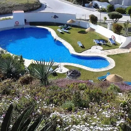 Naricha, Bluewater Apartment Nerja